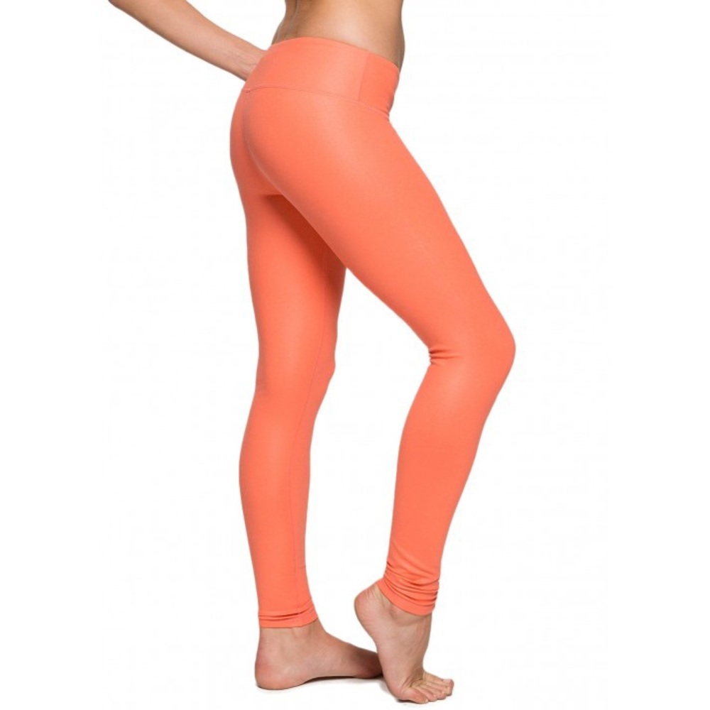 NWT Alo Airbrush Leggings